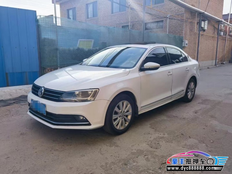 16年大众速腾轿车抵押车出售