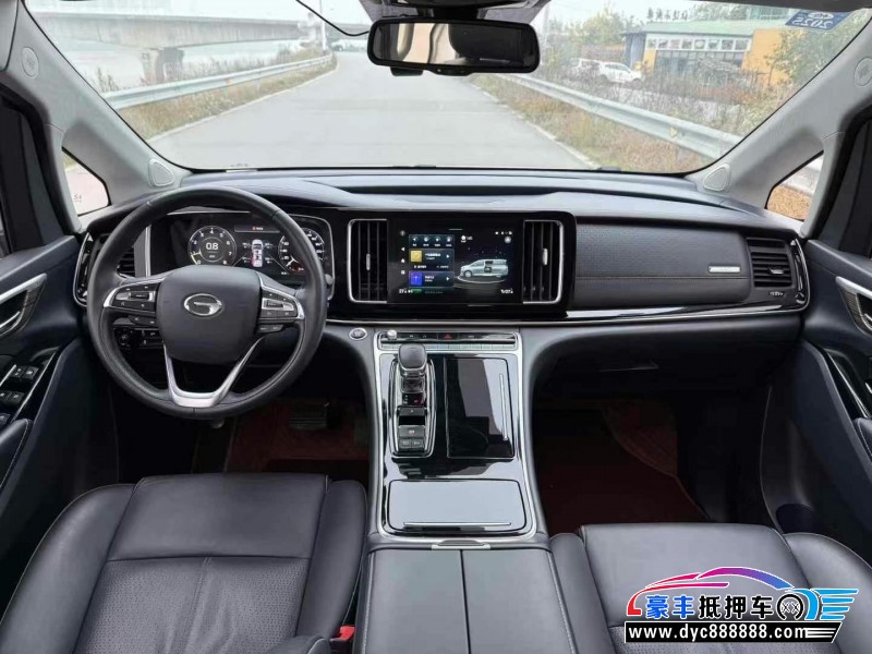 21年传祺M8轿车抵押车出售