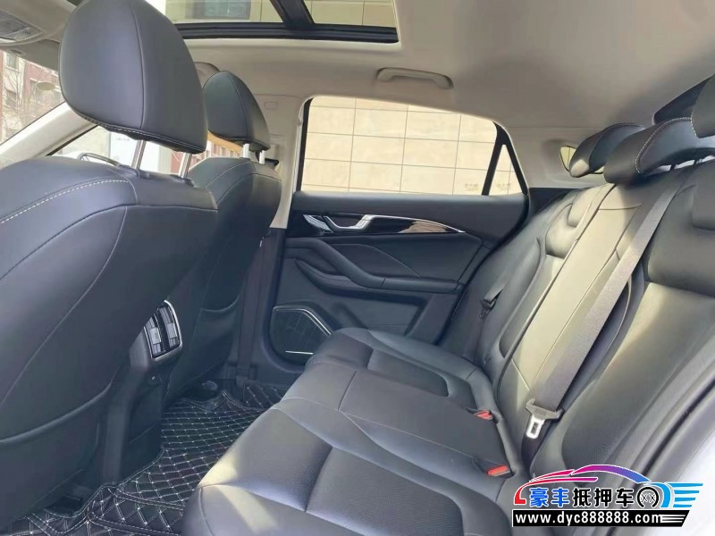 23年奔腾B70轿车抵押车出售