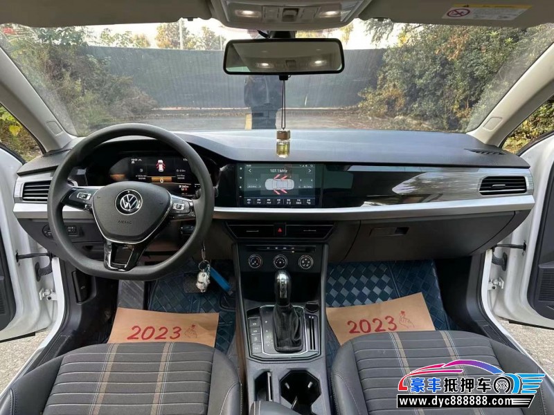 22年大众朗逸轿车抵押车出售