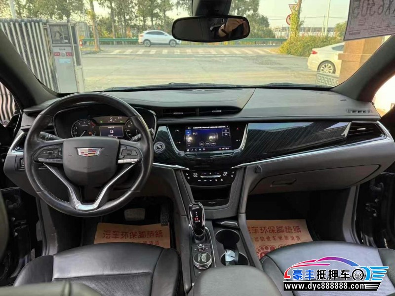 21年凯迪拉克xt6轿车抵押车出售