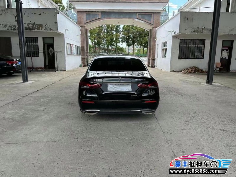 23年奔驰E轿车抵押车出售