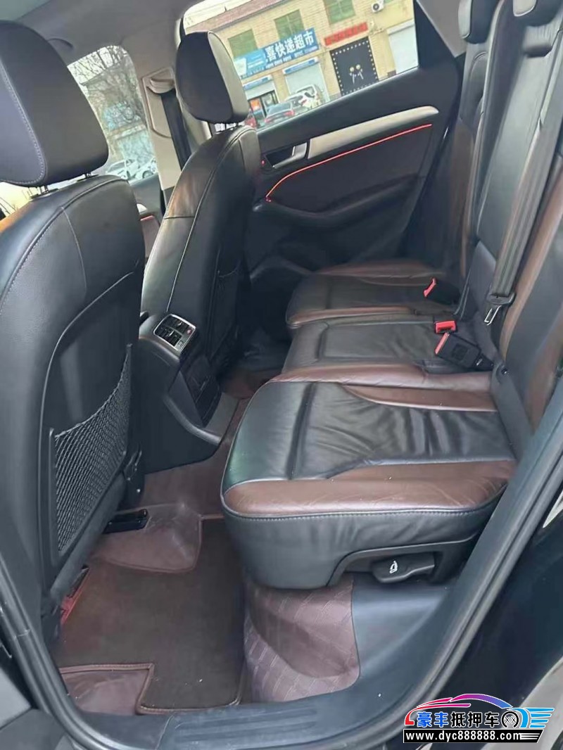 18年奥迪Q5轿车抵押车出售