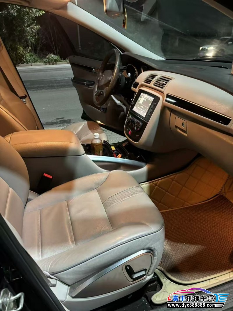 15年奔驰R轿车抵押车出售