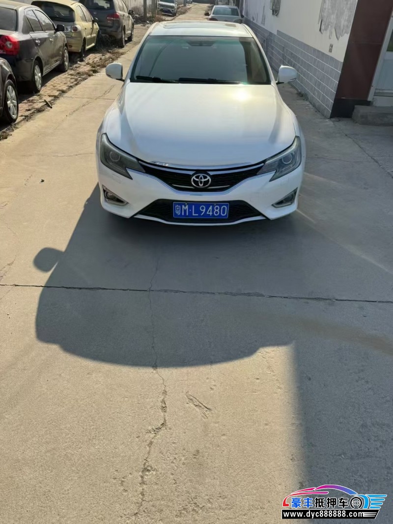 16年丰田锐志轿车抵押车出售