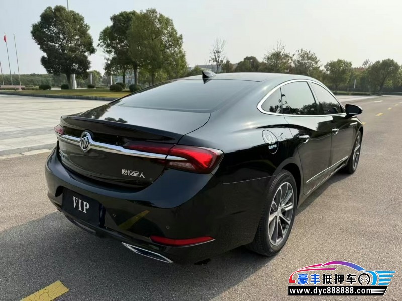 22年别克君越轿车抵押车出售