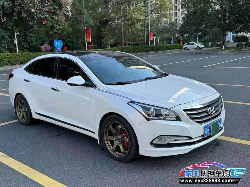 16年现代名图轿车抵押车出售