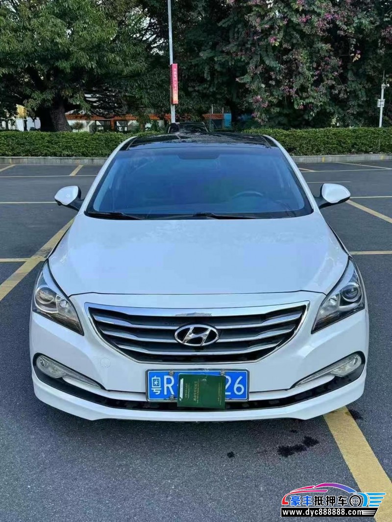 16年现代名图轿车抵押车出售