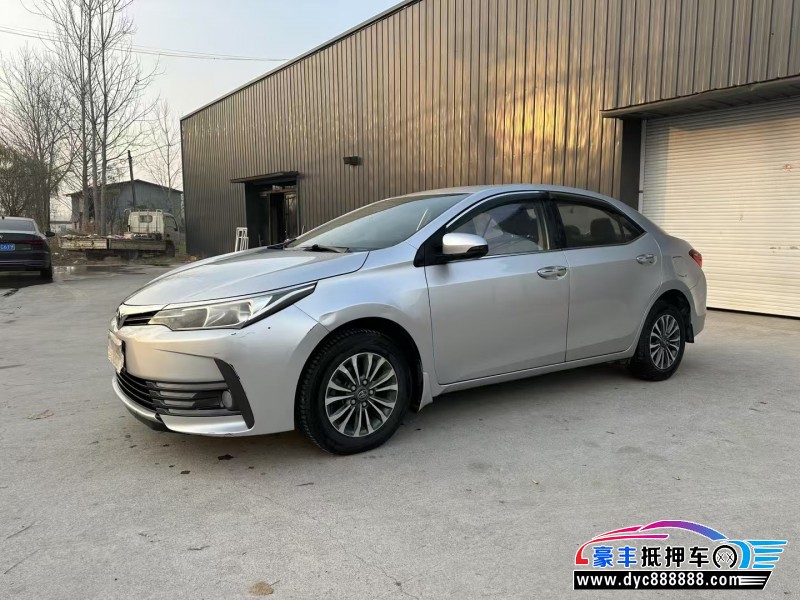 17年丰田卡罗拉轿车抵押车出售