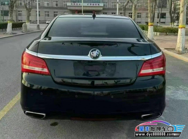 14年别克君越轿车抵押车出售