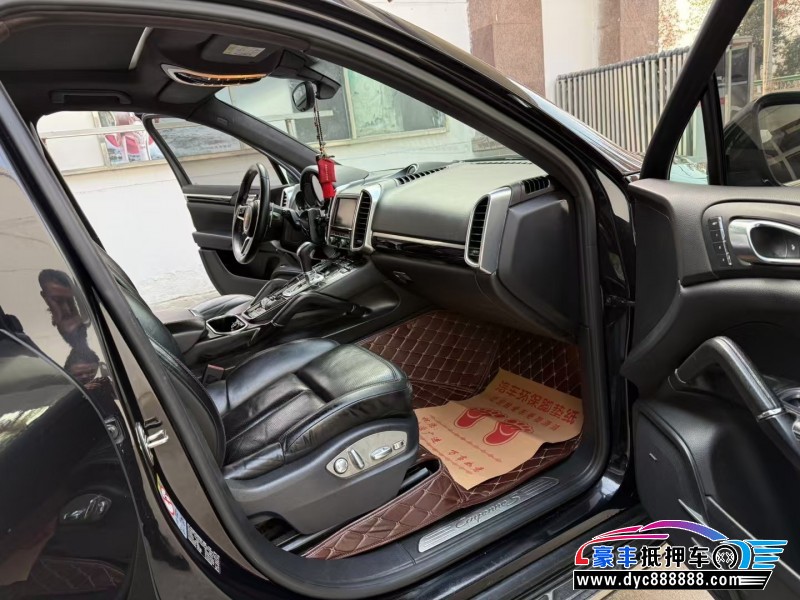 15年保时捷卡宴轿车抵押车出售