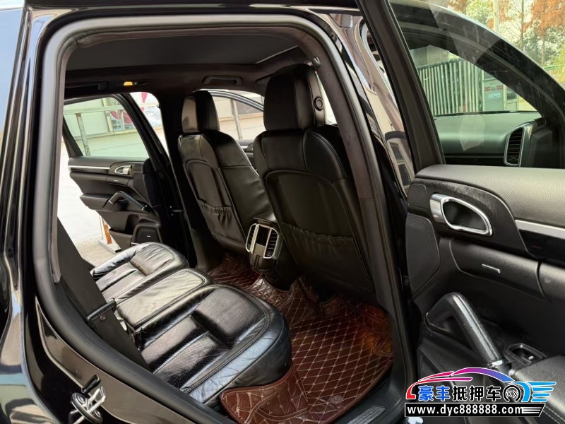 15年保时捷卡宴轿车抵押车出售