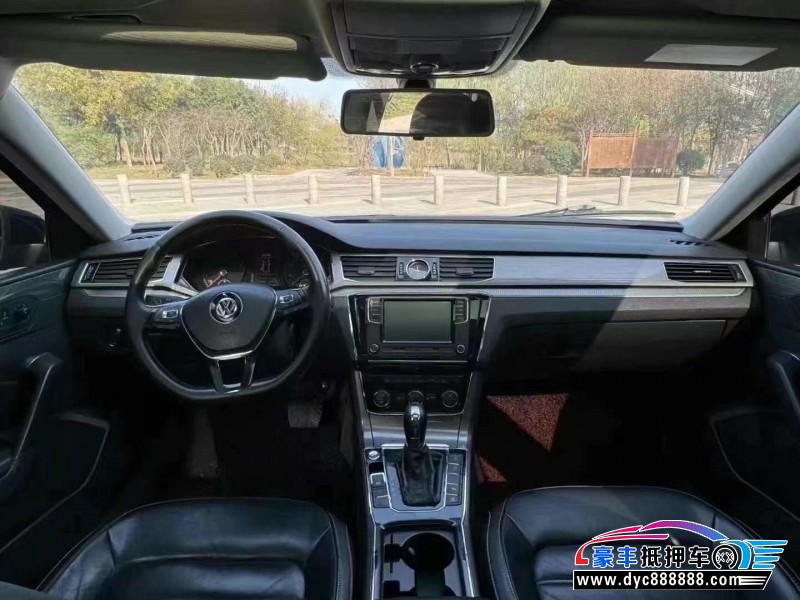 18年大众帕萨特轿车抵押车出售