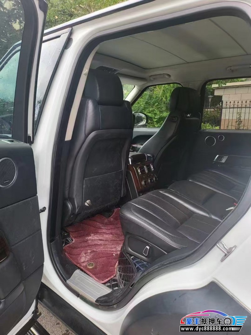 13年路虎揽胜行政轿车抵押车出售