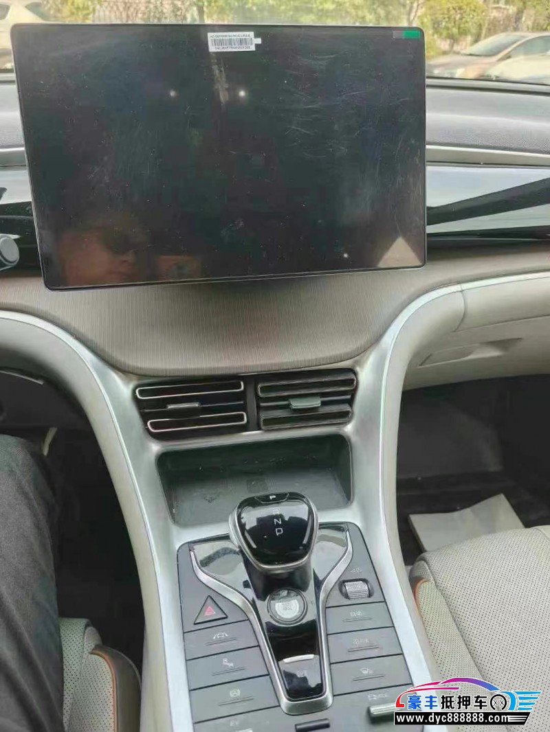 23年比亚迪宋轿车抵押车出售