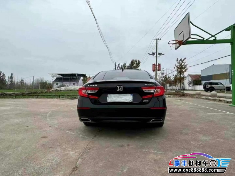 18年本田雅阁轿车抵押车出售