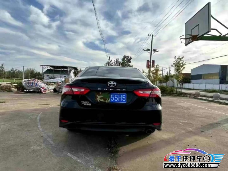 18年丰田凯美瑞轿车抵押车出售