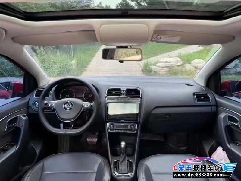 16年大众polo轿车抵押车出售