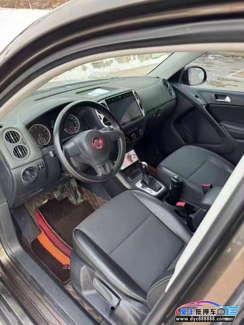 16年大众途观轿车抵押车出售