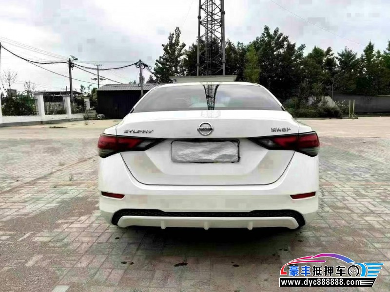 22年日产轩逸轿车抵押车出售