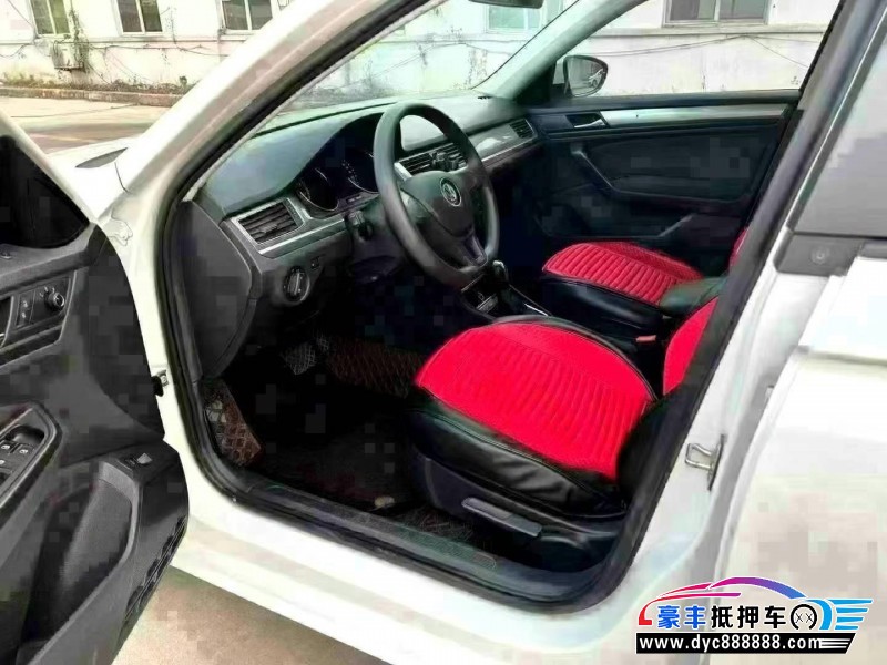 21年大众宝来轿车抵押车出售