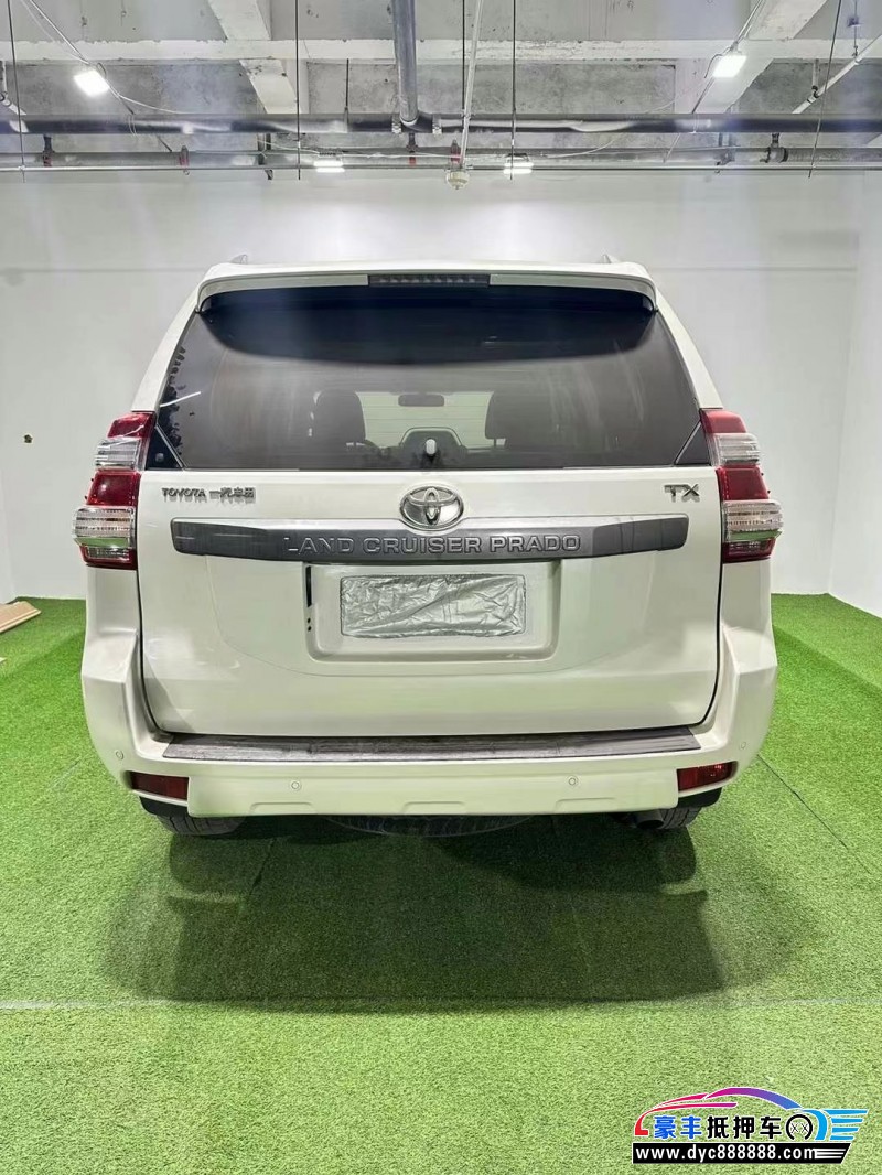 17年丰田普拉多（霸道）轿车抵押车出售