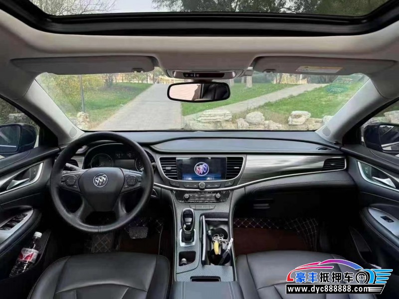 20年别克君越轿车抵押车出售