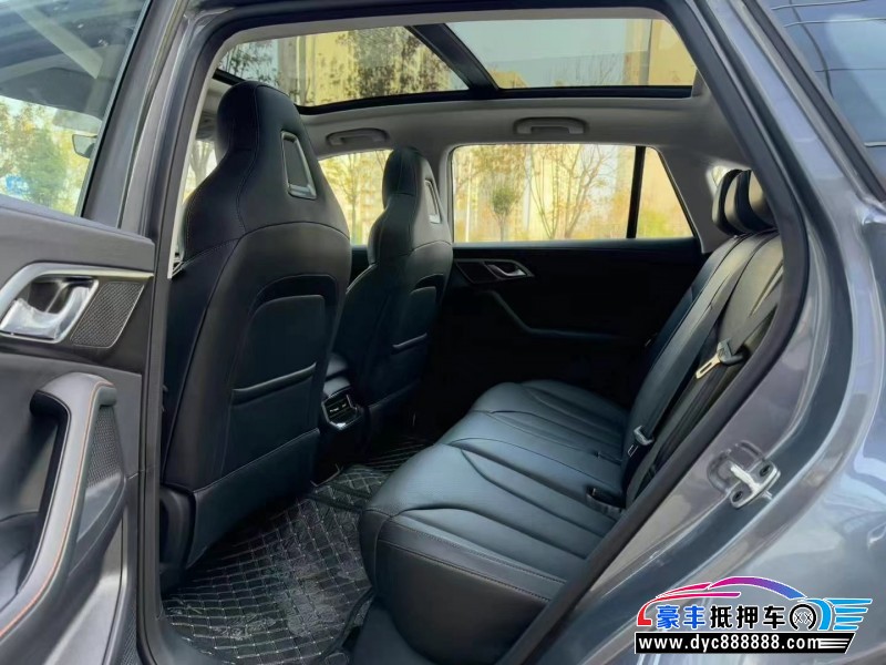 24年荣威ERX5轿车抵押车出售