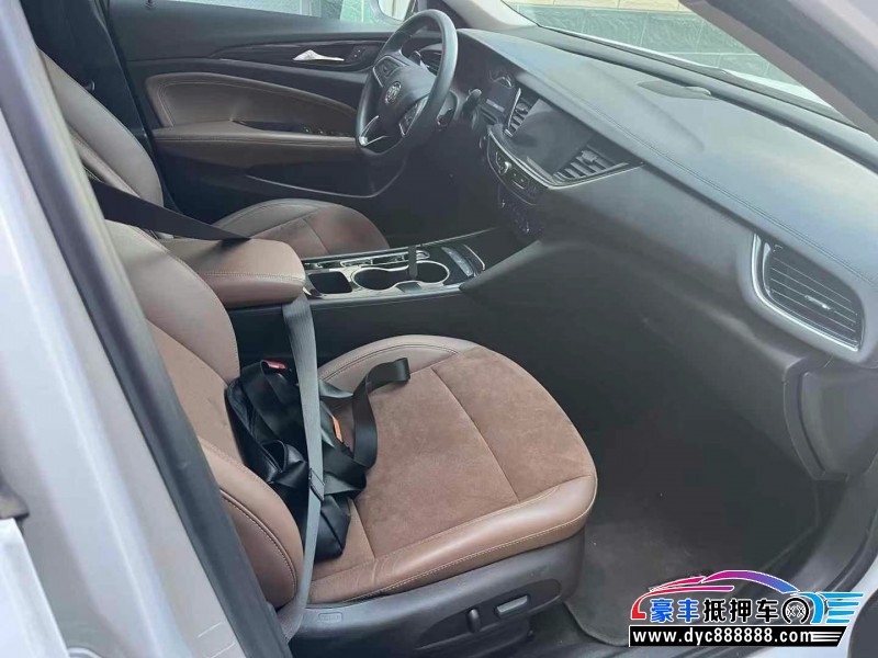 22年别克君威轿车抵押车出售