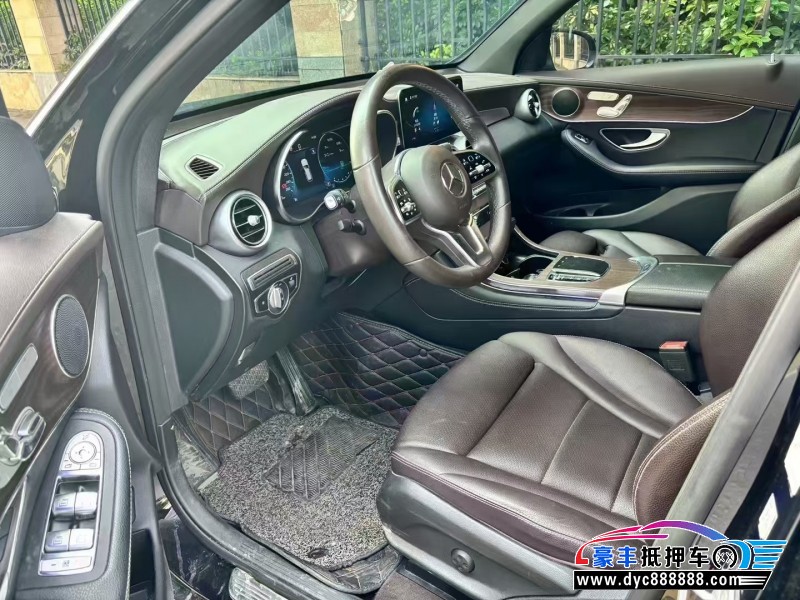 22年奔驰GLC轿车抵押车出售