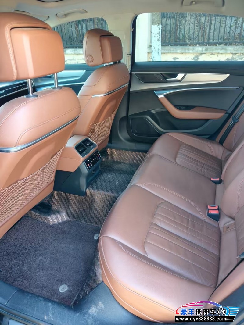 20年奥迪A6L轿车抵押车出售