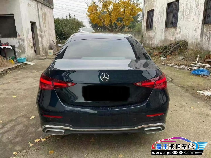 23年奔驰C轿车抵押车出售