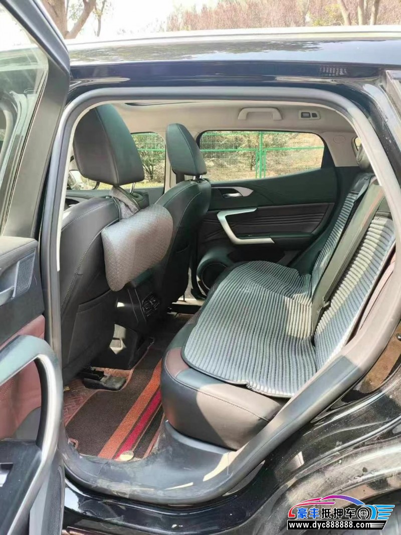 21年WEYVV5轿车抵押车出售