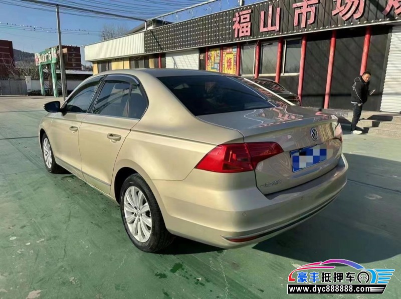 18年大众宝来轿车抵押车出售
