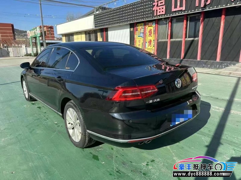 18年大众迈腾轿车抵押车出售