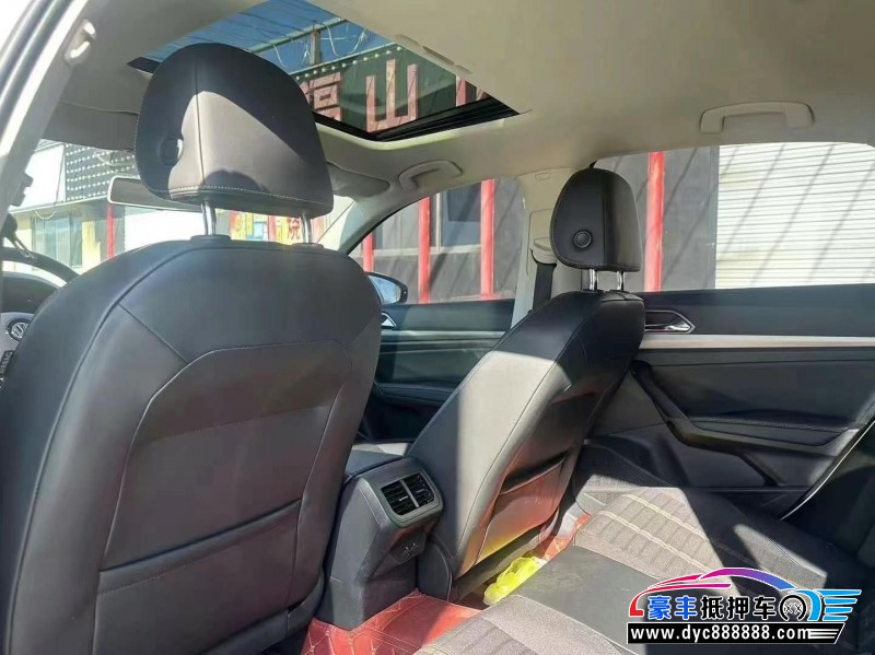 19年大众朗逸轿车抵押车出售