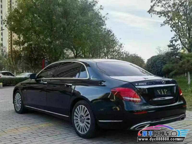 20年奔驰E轿车抵押车出售