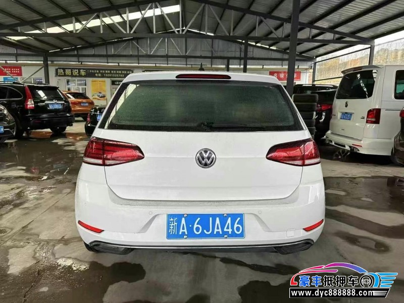 20年大众高尔夫轿车抵押车出售