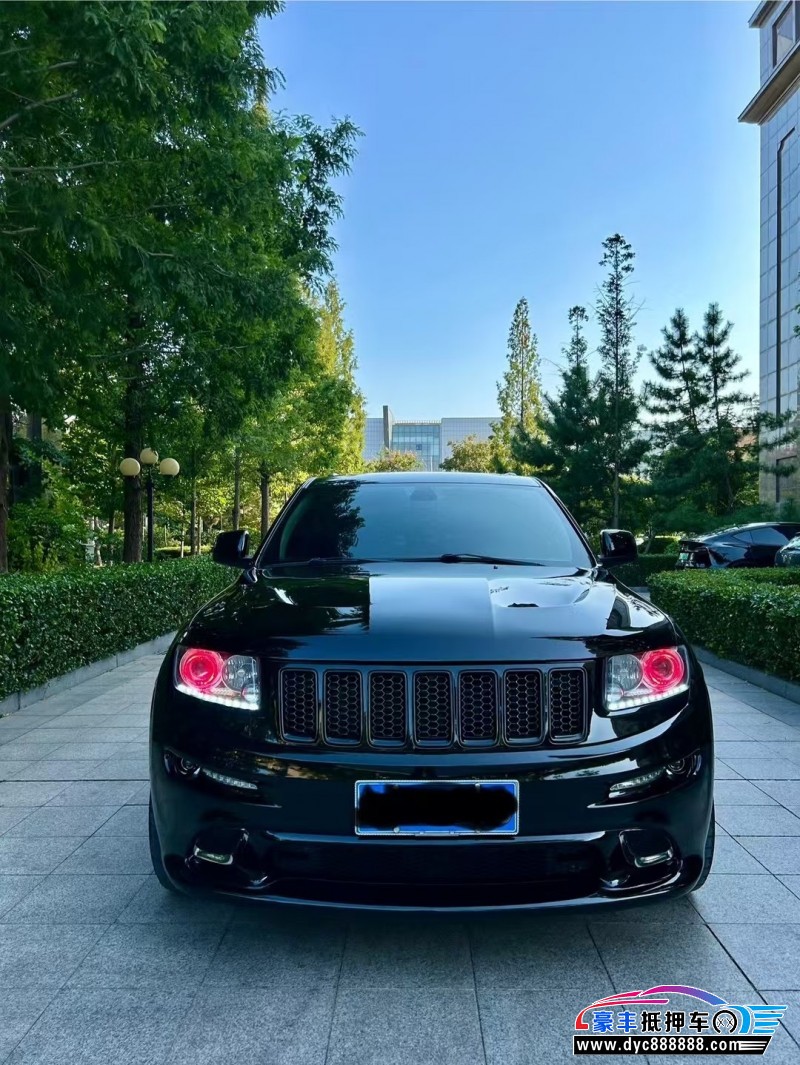 12年Jeep大切诺基轿车抵押车出售