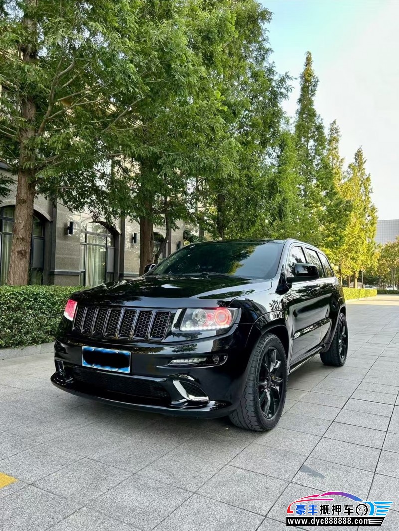 12年Jeep大切诺基轿车抵押车出售