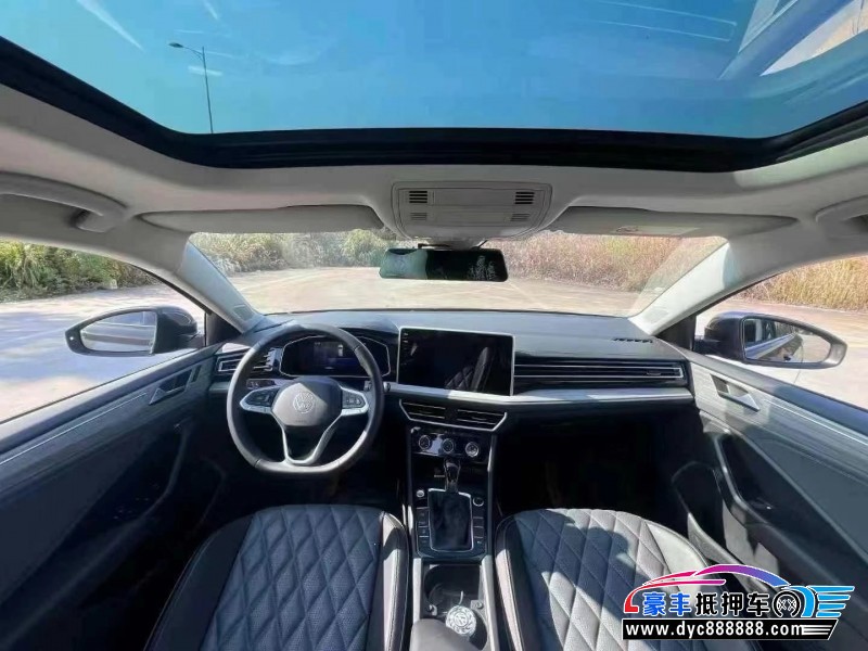 22年大众速腾轿车抵押车出售