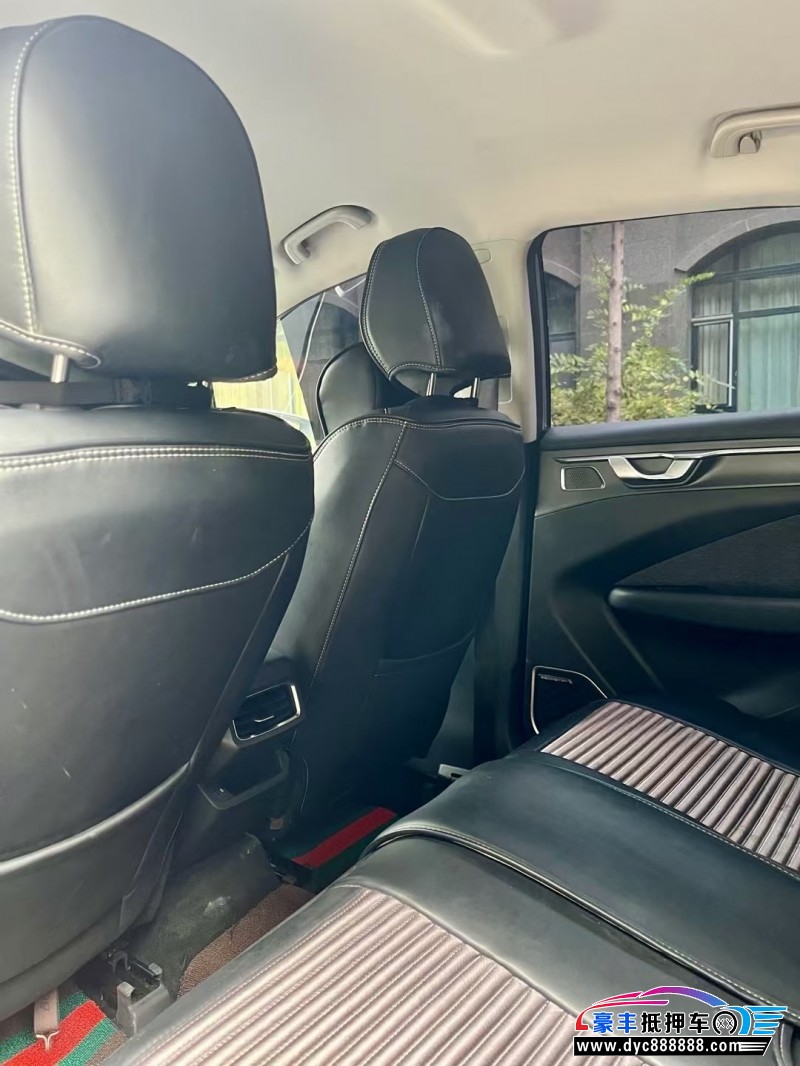 23年吉利几何轿车抵押车出售