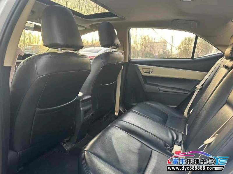 17年丰田卡罗拉轿车抵押车出售