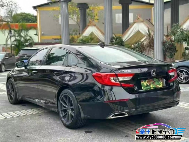 19年本田雅阁轿车抵押车出售