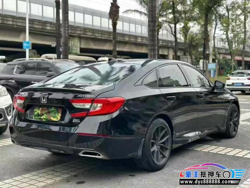 19年本田雅阁轿车抵押车出售