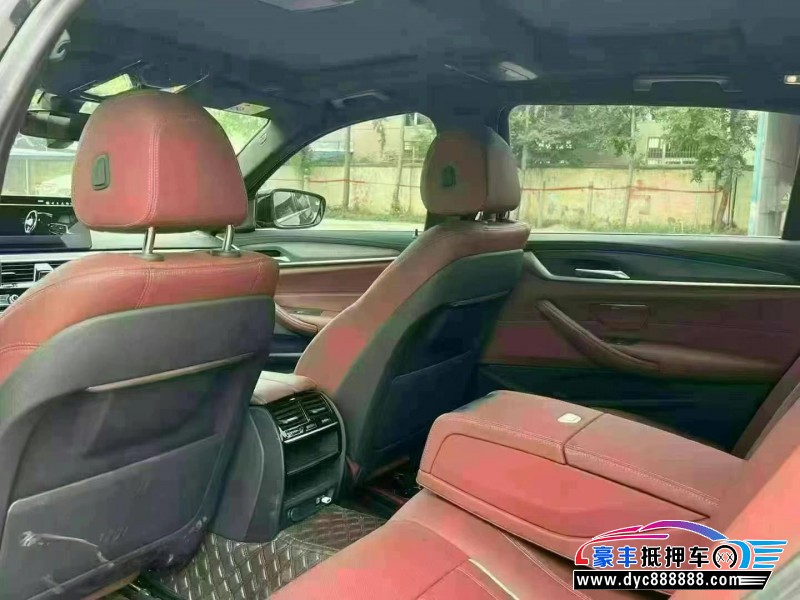 22年宝马5系轿车抵押车出售