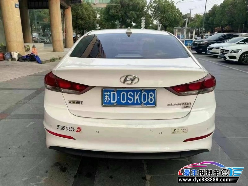 18年现代领动轿车抵押车出售