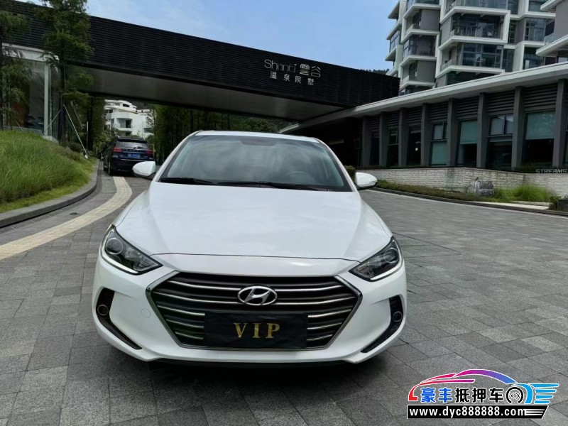 18年现代领动轿车抵押车出售