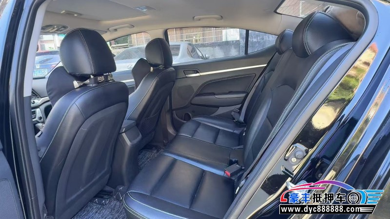 18年现代领动轿车抵押车出售