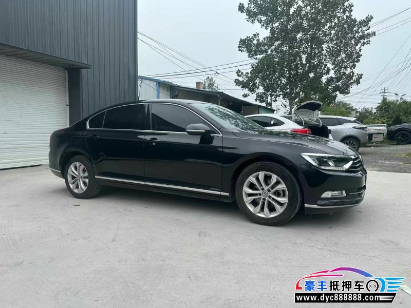 19年大众迈腾轿车抵押车出售